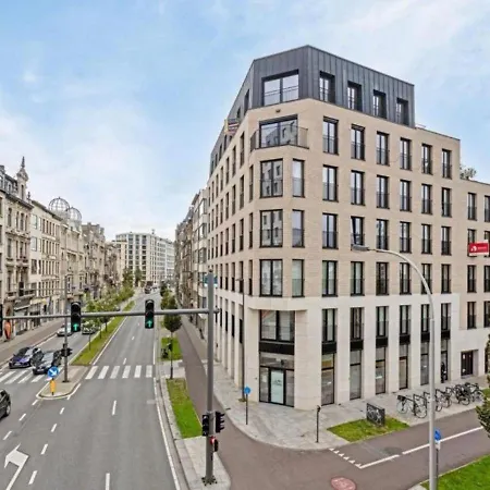 1br By Station Apartamento Amberes